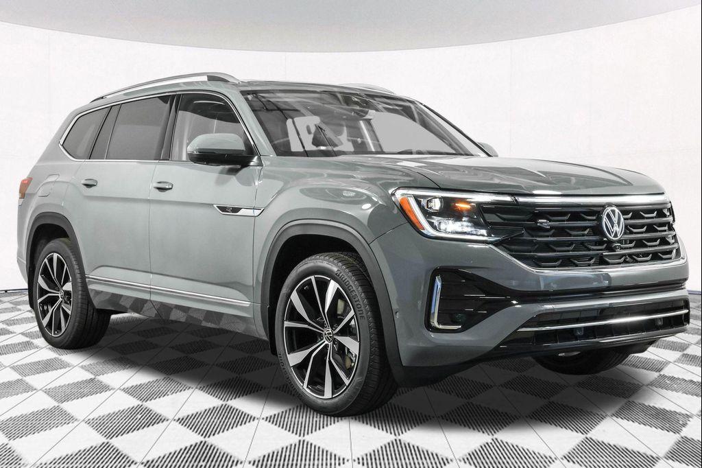 new 2026 Volkswagen Atlas car, priced at $53,930