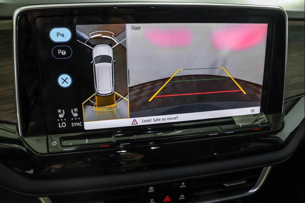 new 2026 Volkswagen Atlas car, priced at $53,930