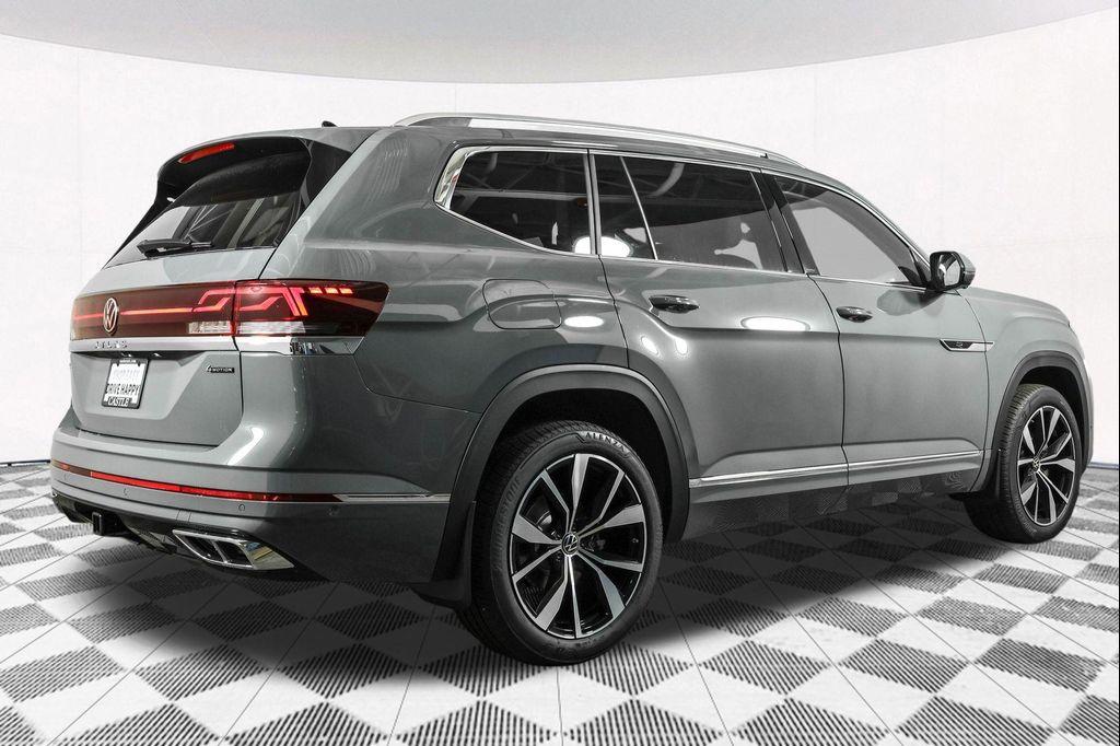 new 2026 Volkswagen Atlas car, priced at $53,930