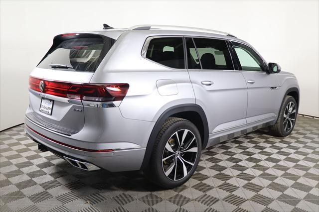 new 2025 Volkswagen Atlas car, priced at $52,272