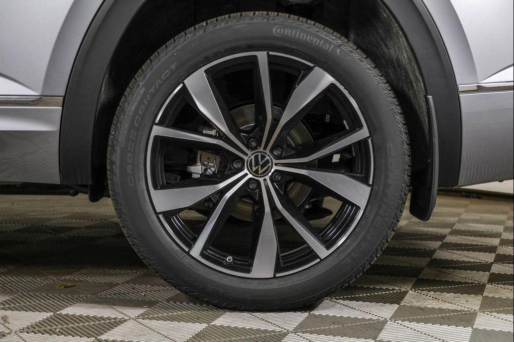 new 2026 Volkswagen Atlas car, priced at $53,493