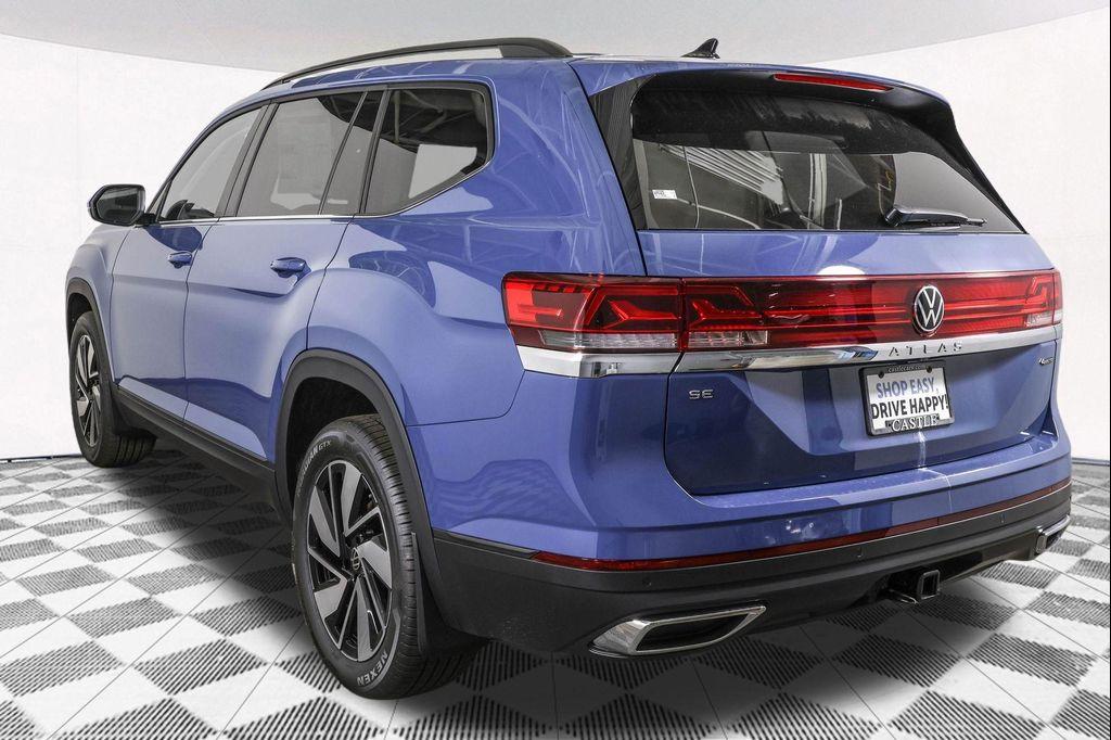 new 2026 Volkswagen Atlas car, priced at $45,028