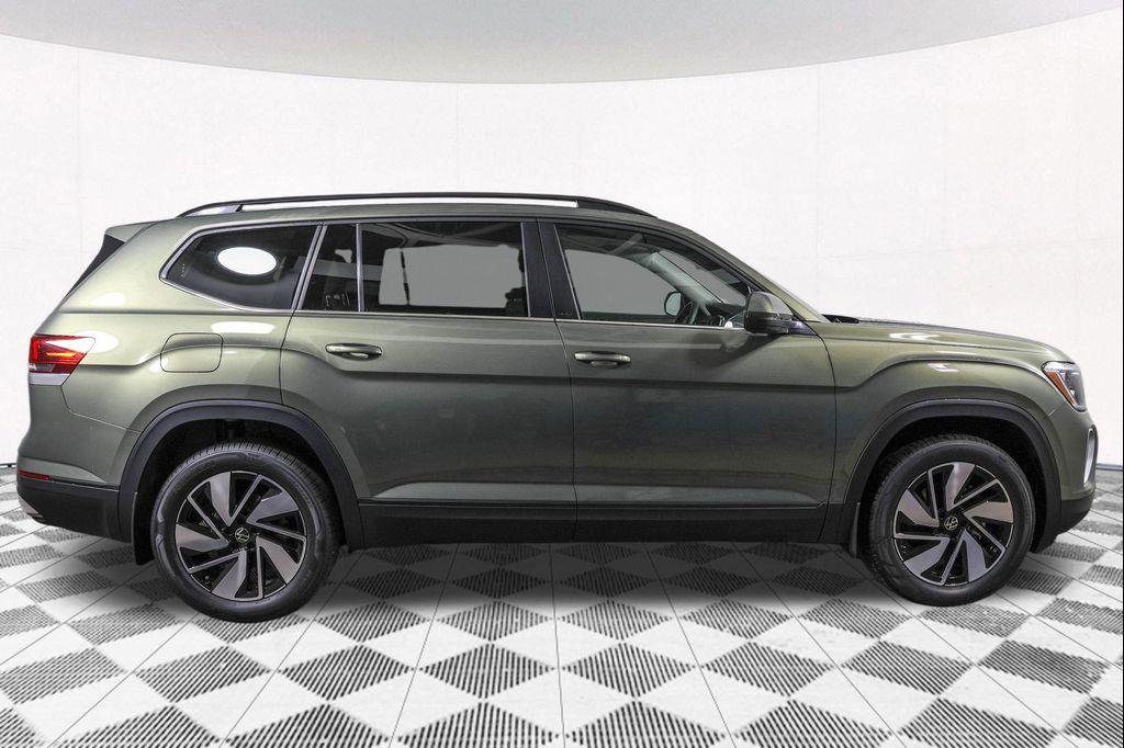 new 2026 Volkswagen Atlas car, priced at $45,875