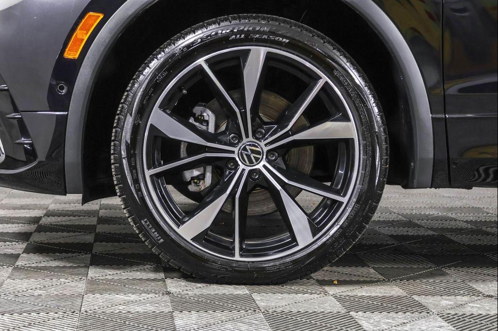 used 2024 Volkswagen Tiguan car, priced at $31,990