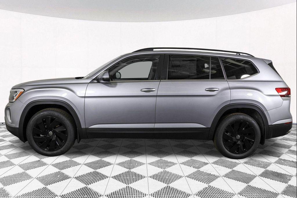 new 2026 Volkswagen Atlas car, priced at $46,676
