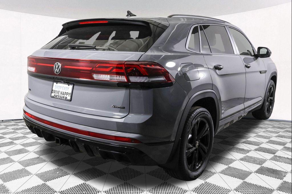 new 2026 Volkswagen Atlas Cross Sport car, priced at $50,667