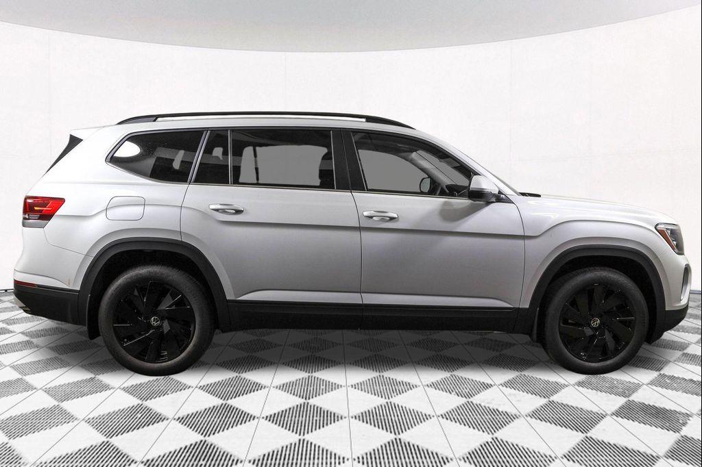 new 2026 Volkswagen Atlas car, priced at $46,771