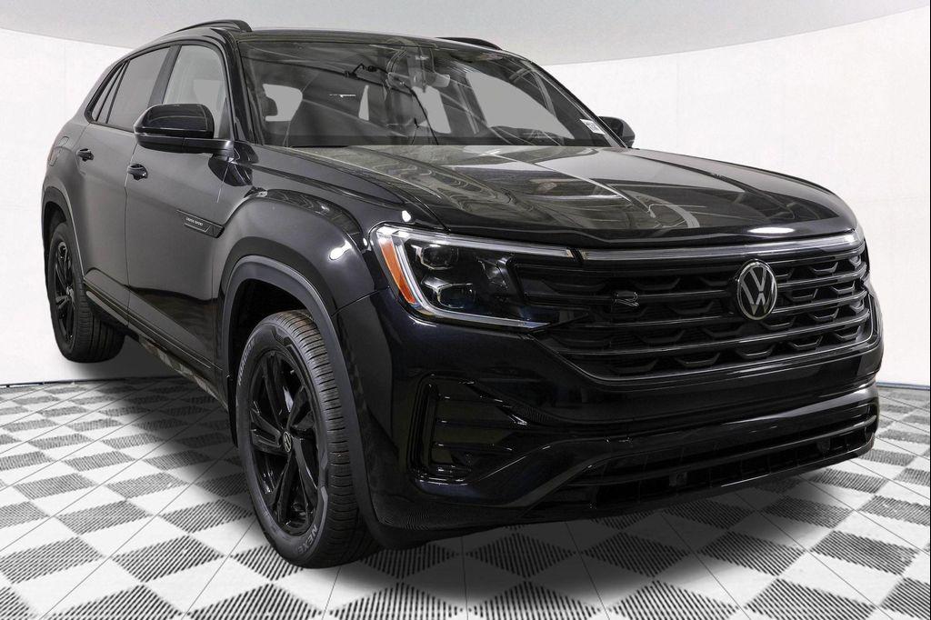 new 2026 Volkswagen Atlas Cross Sport car, priced at $50,300
