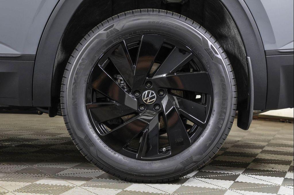 new 2026 Volkswagen Atlas car, priced at $47,711