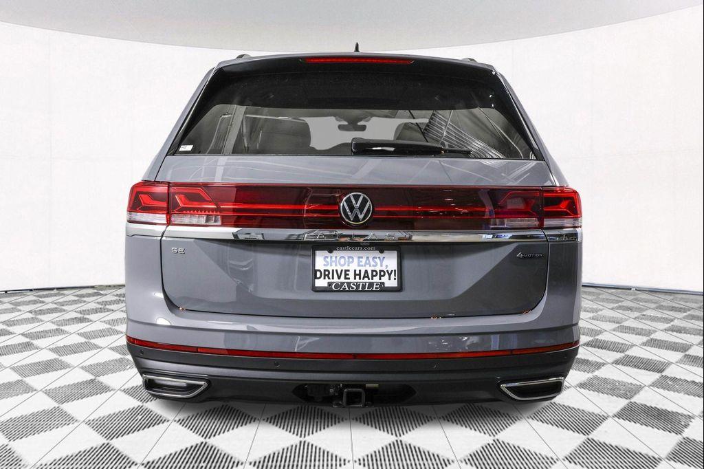 new 2026 Volkswagen Atlas car, priced at $47,711