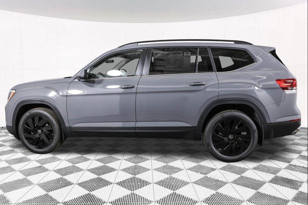 new 2026 Volkswagen Atlas car, priced at $47,211