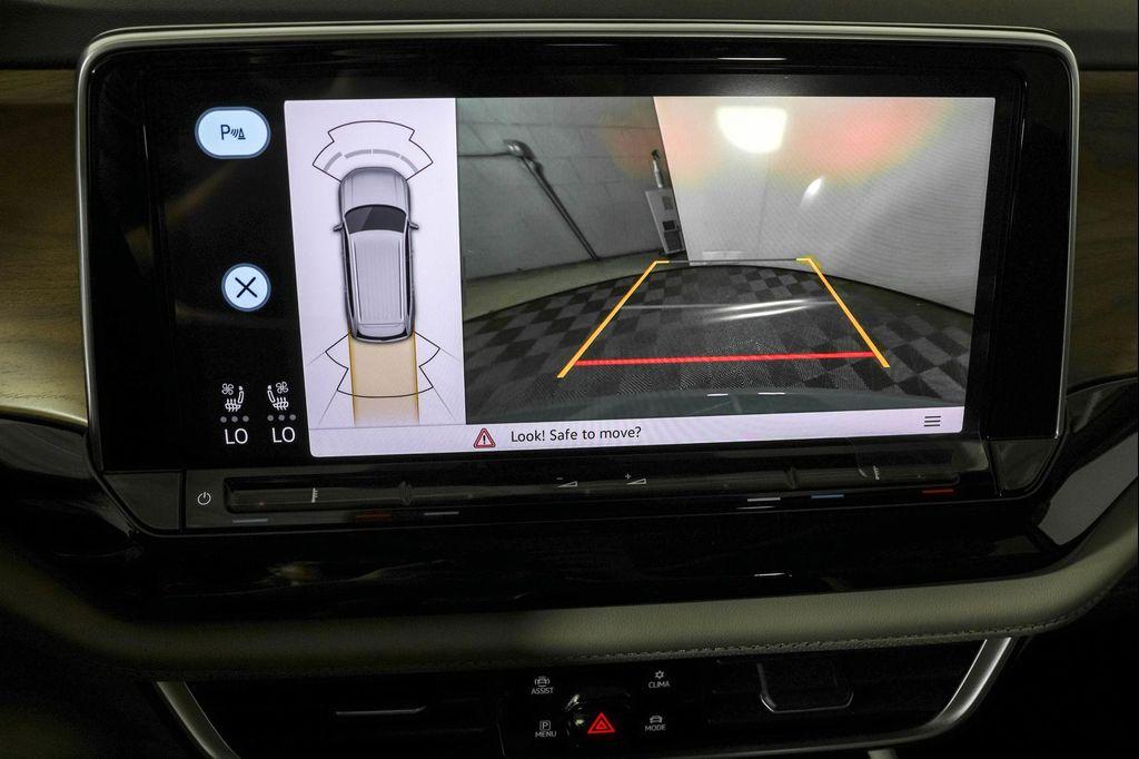 new 2026 Volkswagen Atlas car, priced at $47,211