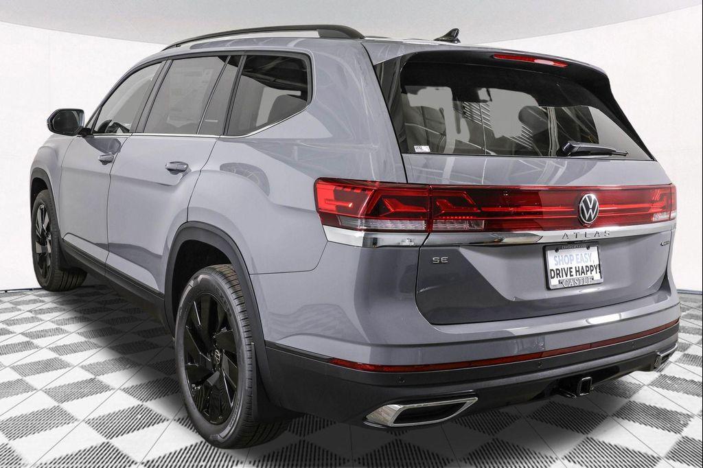 new 2026 Volkswagen Atlas car, priced at $47,211