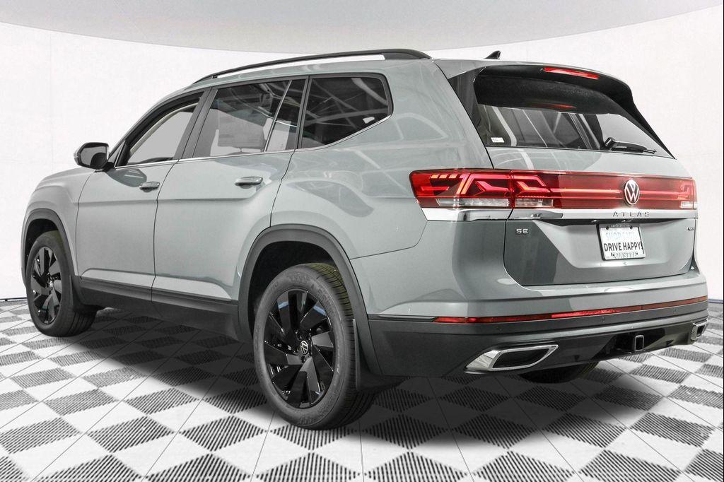 new 2026 Volkswagen Atlas car, priced at $45,581