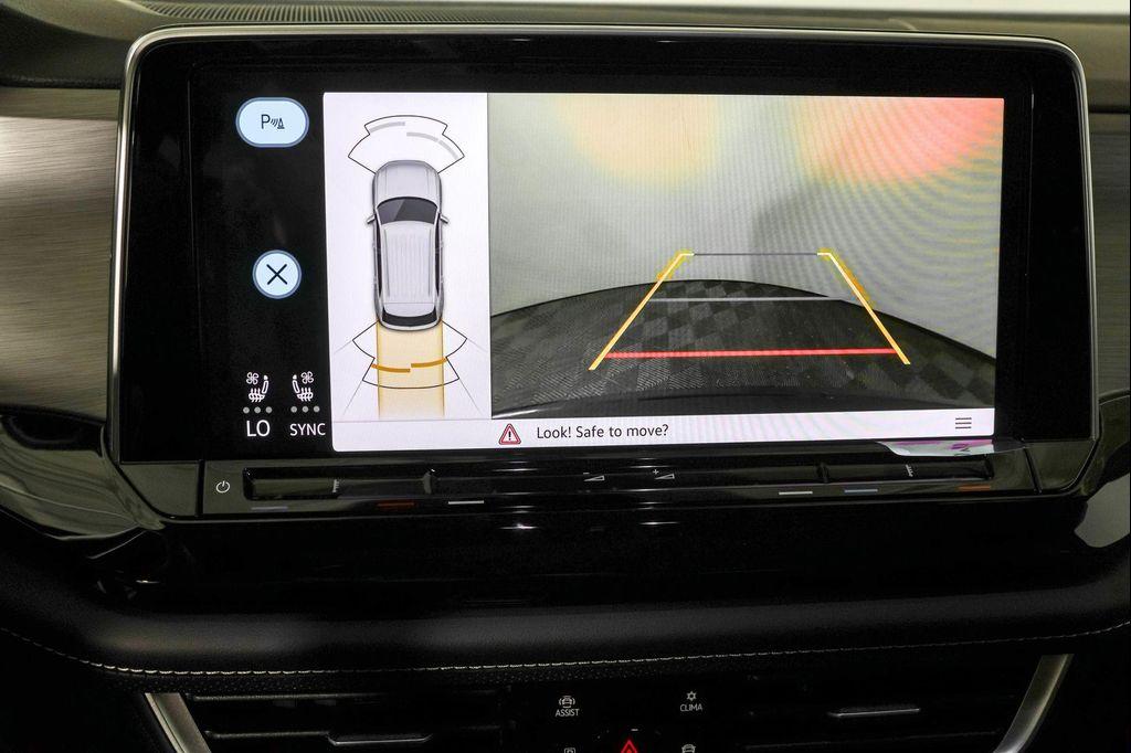 new 2026 Volkswagen Atlas Cross Sport car, priced at $45,203