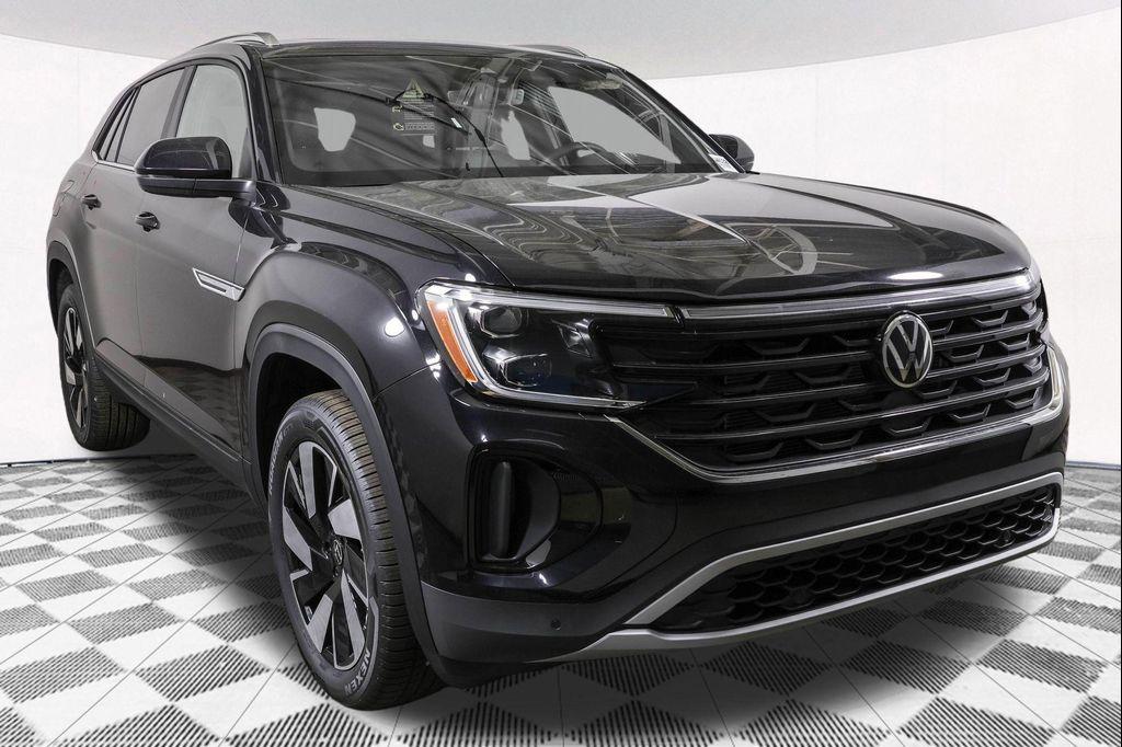 new 2026 Volkswagen Atlas Cross Sport car, priced at $45,203