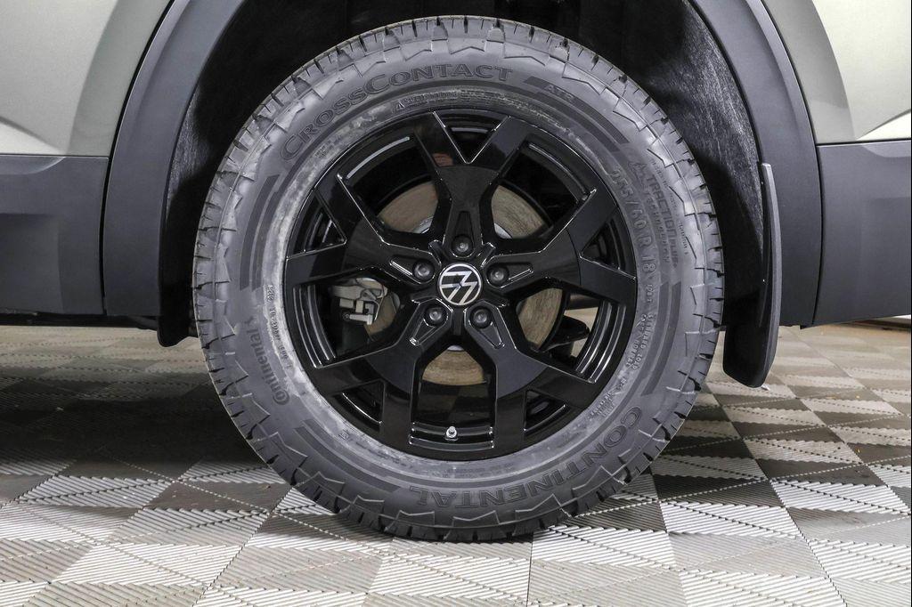 new 2026 Volkswagen Atlas car, priced at $47,383