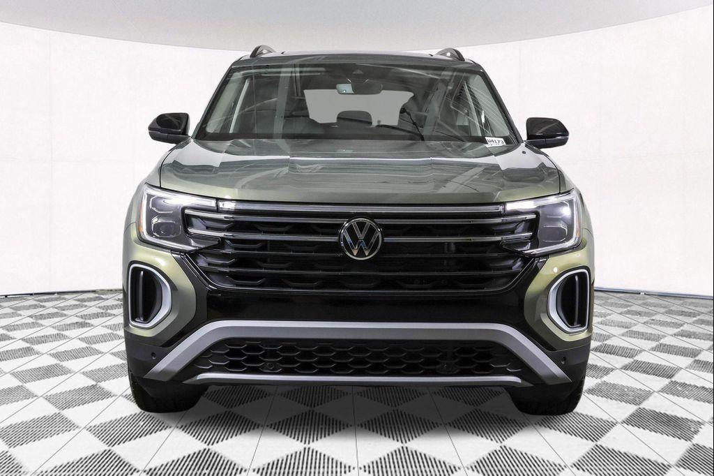 new 2026 Volkswagen Atlas car, priced at $47,383