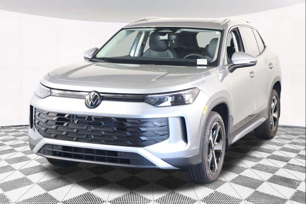 new 2025 Volkswagen Tiguan car, priced at $35,369