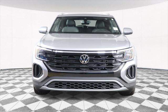 used 2025 Volkswagen Atlas Cross Sport car, priced at $37,777