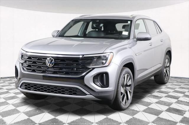 used 2025 Volkswagen Atlas Cross Sport car, priced at $37,777