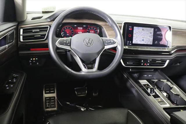 used 2024 Volkswagen Atlas car, priced at $43,990