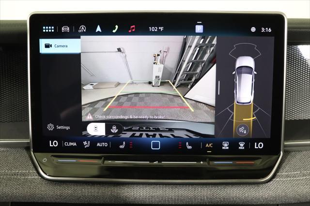 new 2025 Volkswagen Tiguan car, priced at $31,302