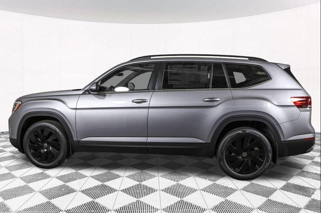 new 2026 Volkswagen Atlas car, priced at $45,742