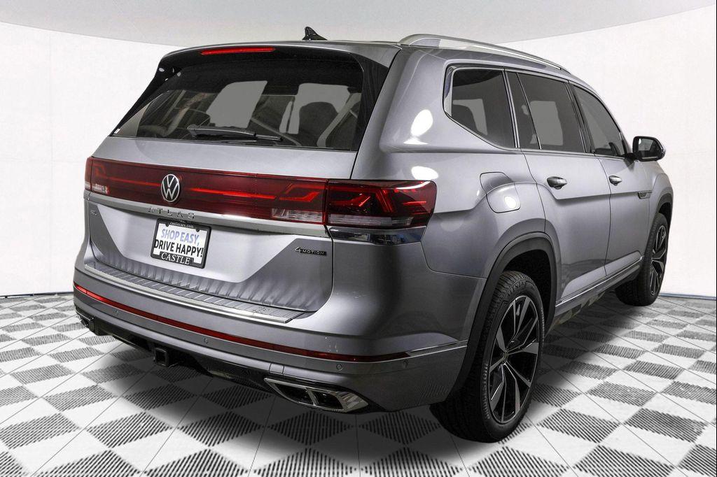 new 2026 Volkswagen Atlas car, priced at $53,730