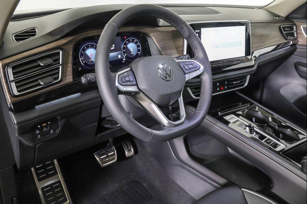 new 2026 Volkswagen Atlas car, priced at $53,730
