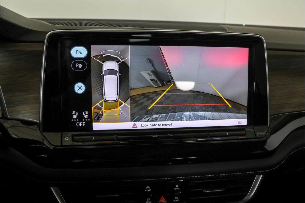 new 2026 Volkswagen Atlas car, priced at $53,730