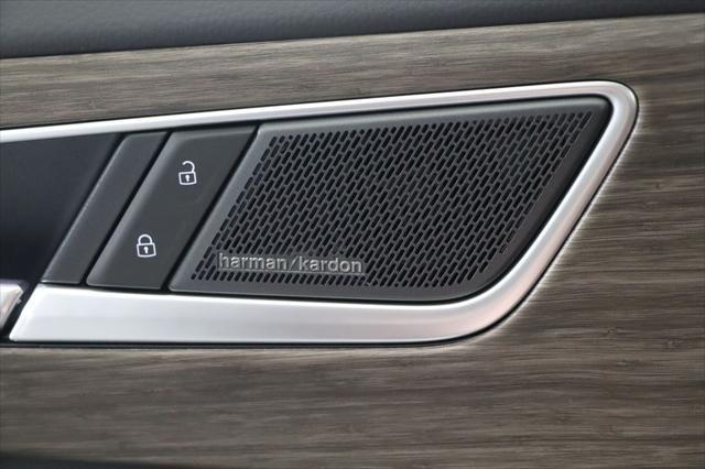 new 2025 Volkswagen Atlas car, priced at $51,191
