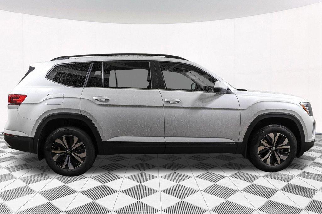 new 2026 Volkswagen Atlas car, priced at $41,088