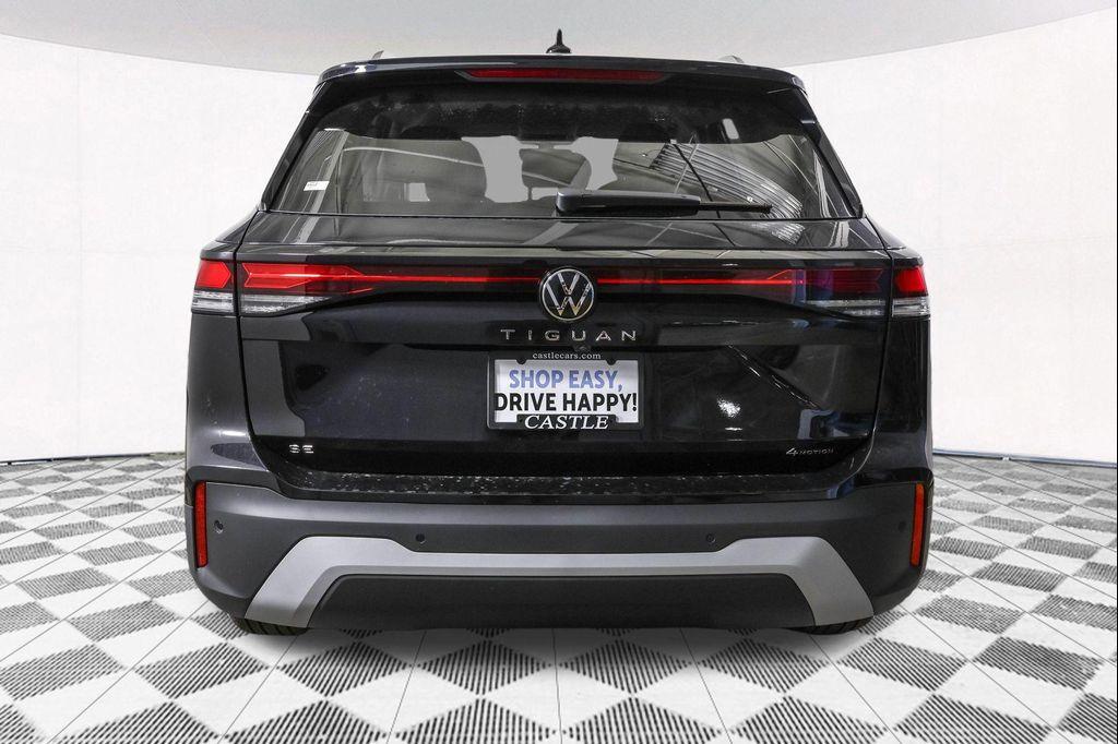 new 2025 Volkswagen Tiguan car, priced at $33,994