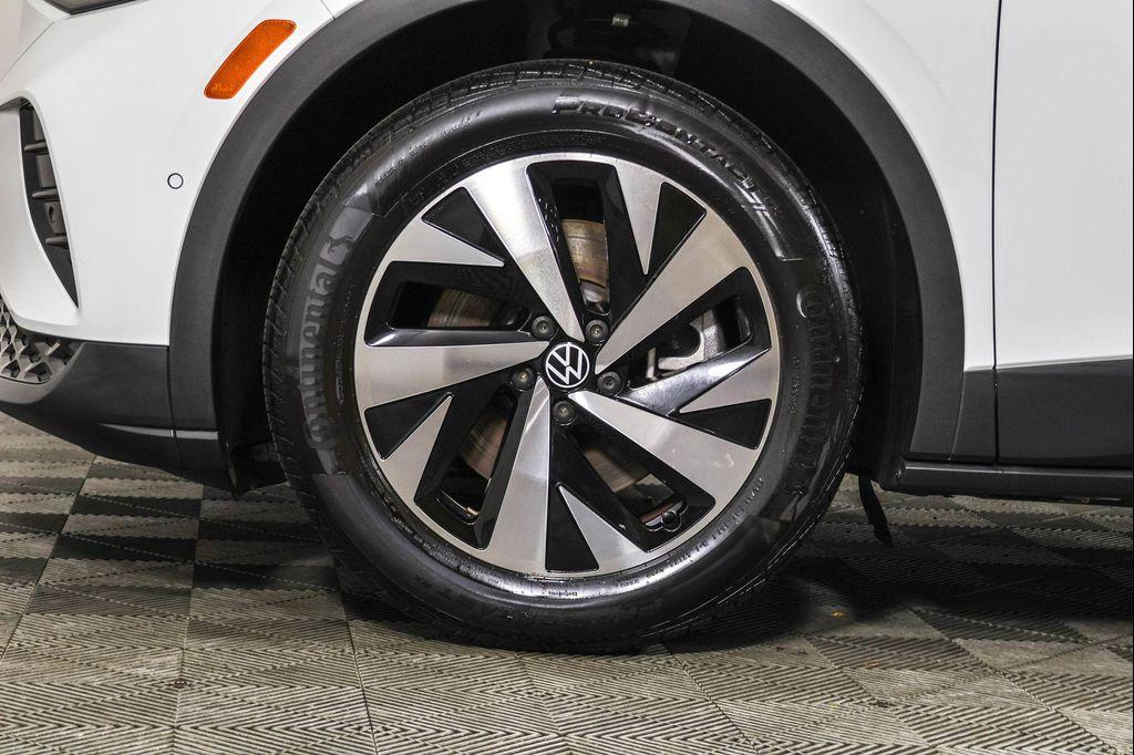 used 2023 Volkswagen ID.4 car, priced at $20,990