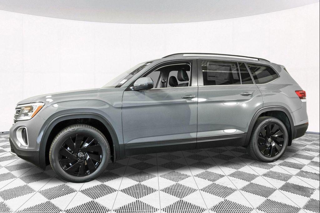 new 2026 Volkswagen Atlas car, priced at $47,369