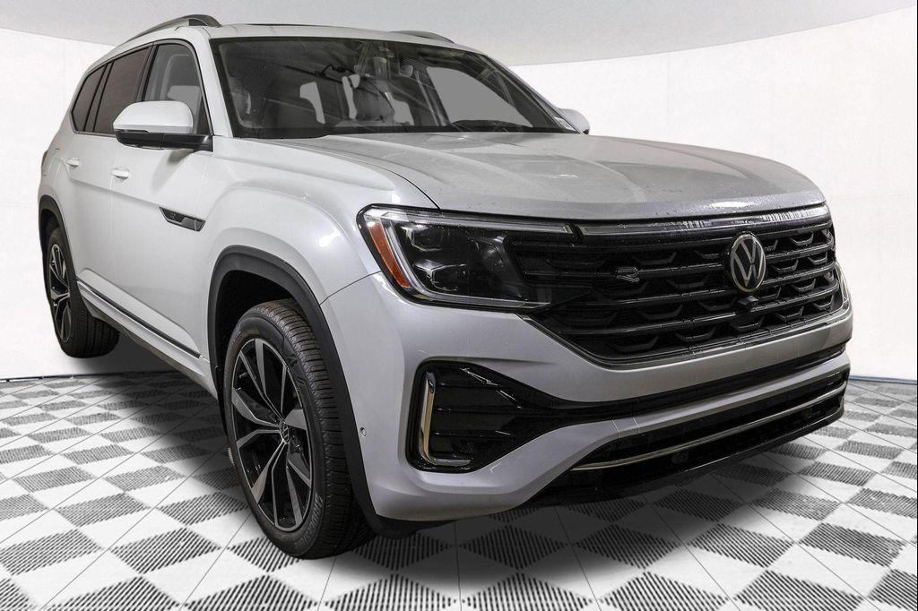 new 2026 Volkswagen Atlas car, priced at $53,930