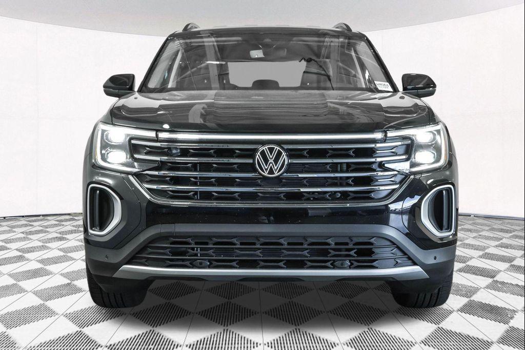 new 2026 Volkswagen Atlas car, priced at $44,632