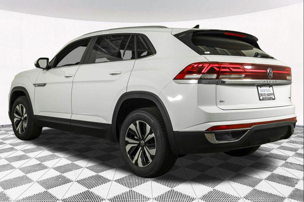 new 2025 Volkswagen Atlas Cross Sport car, priced at $34,264