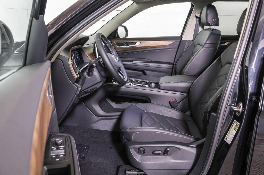 new 2026 Volkswagen Atlas car, priced at $46,473