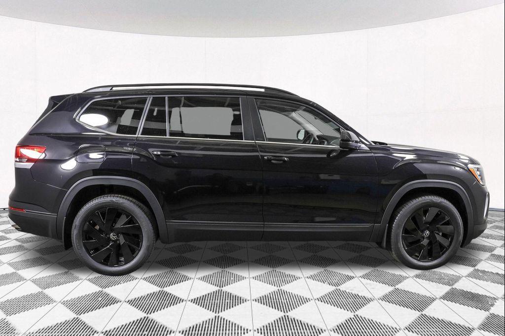 new 2026 Volkswagen Atlas car, priced at $46,473