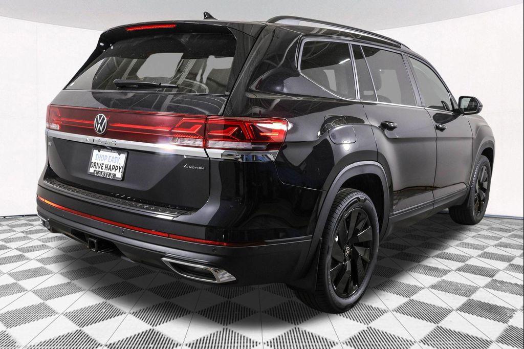 new 2026 Volkswagen Atlas car, priced at $46,473