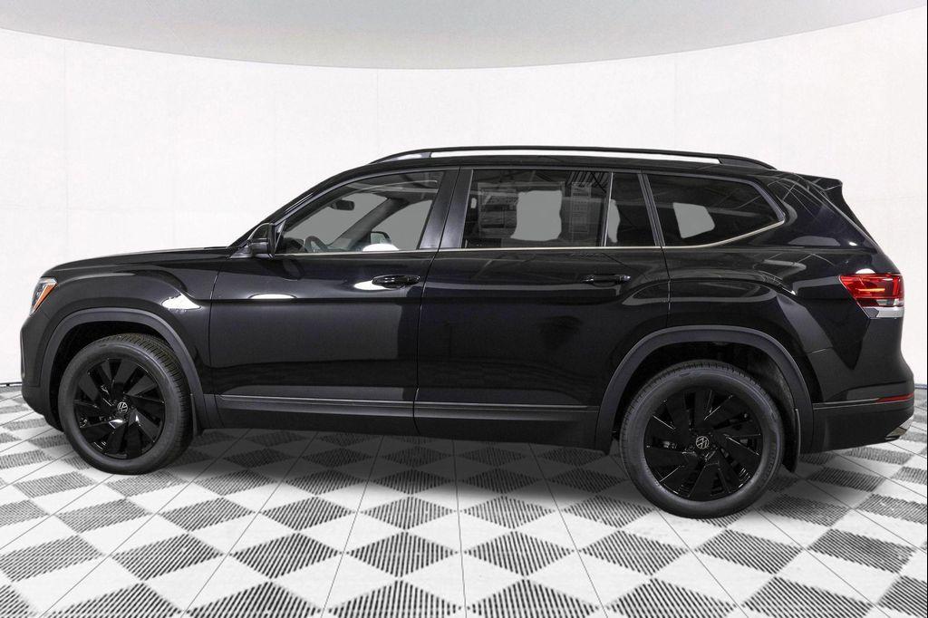 new 2026 Volkswagen Atlas car, priced at $46,473