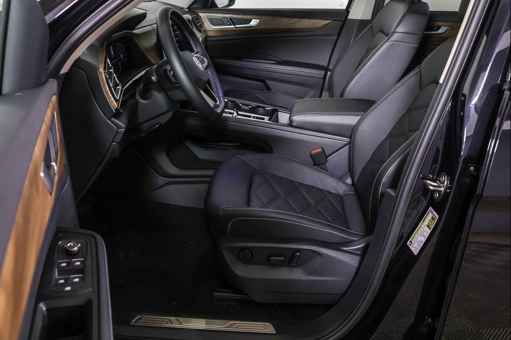 new 2026 Volkswagen Atlas car, priced at $46,473