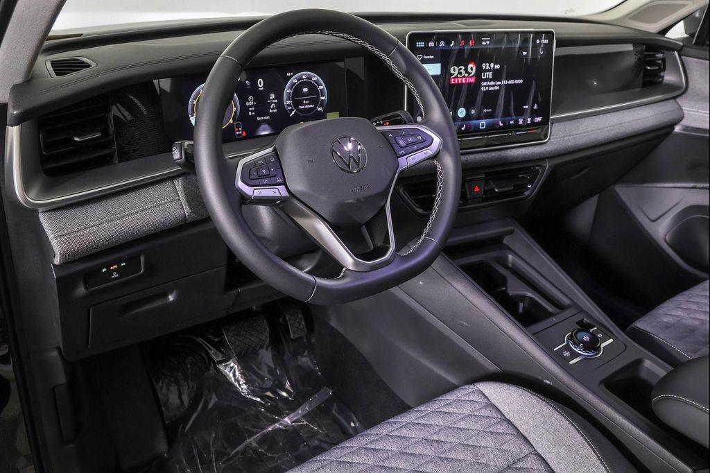 new 2026 Volkswagen Tiguan car, priced at $33,329