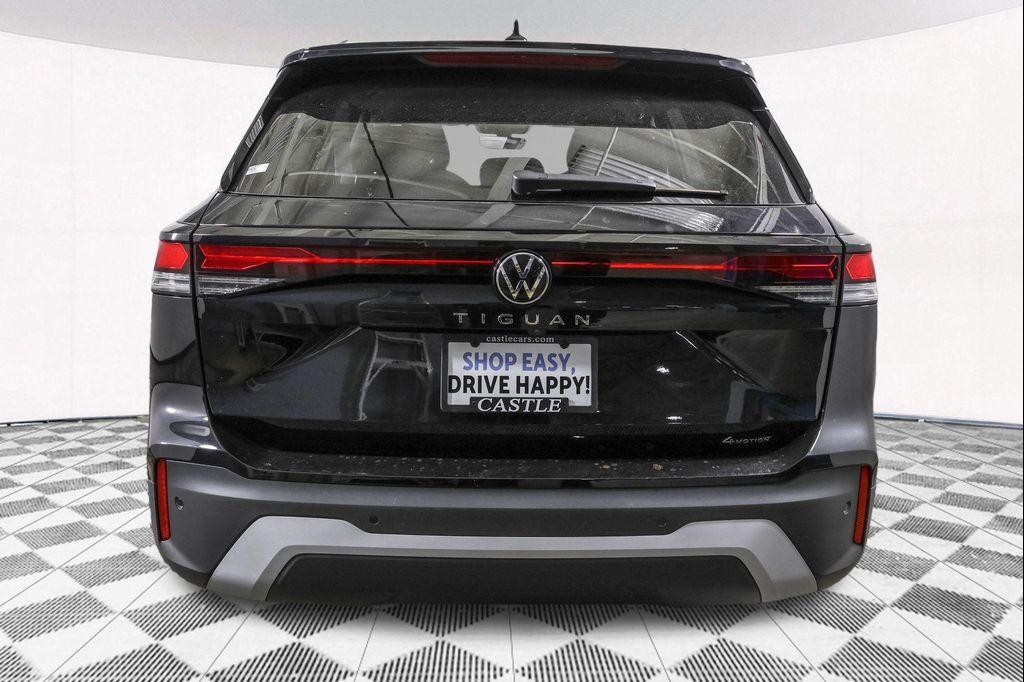 new 2026 Volkswagen Tiguan car, priced at $33,329