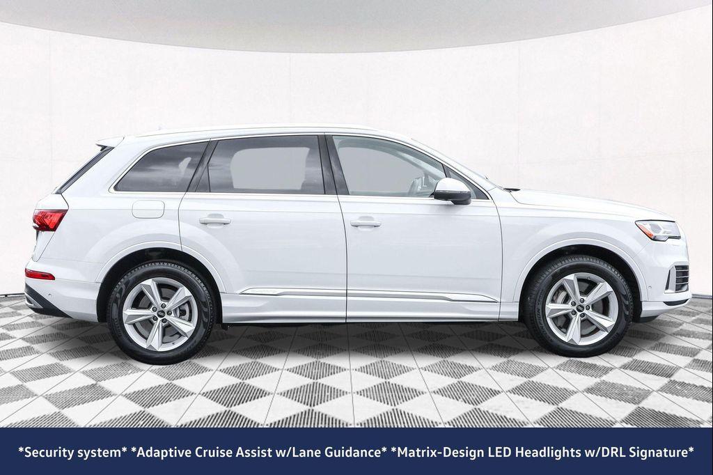 used 2023 Audi Q7 car, priced at $41,990