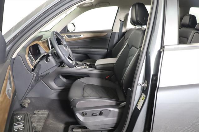 used 2024 Volkswagen Atlas car, priced at $33,444