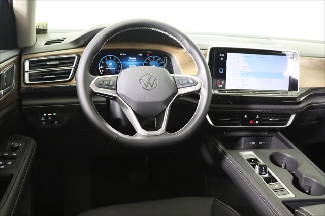 new 2025 Volkswagen Atlas car, priced at $39,331