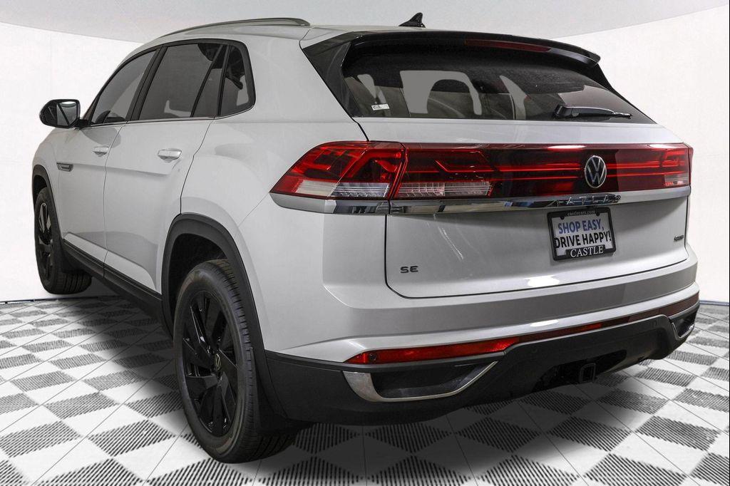 new 2026 Volkswagen Atlas Cross Sport car, priced at $46,468